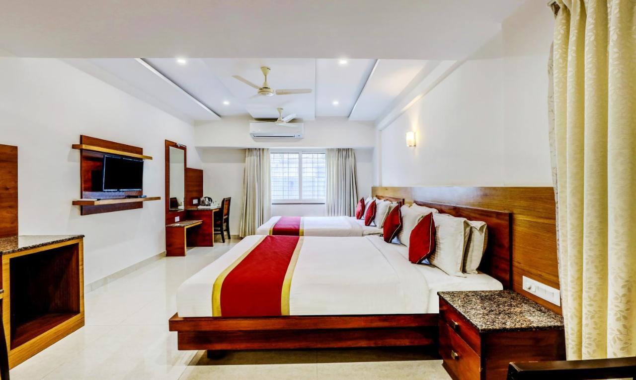 Hotel U.T.Elegance Μπανγκαλόρ Εξωτερικό φωτογραφία